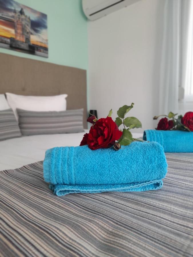El Sol Apartment Néa Péramos Екстериор снимка