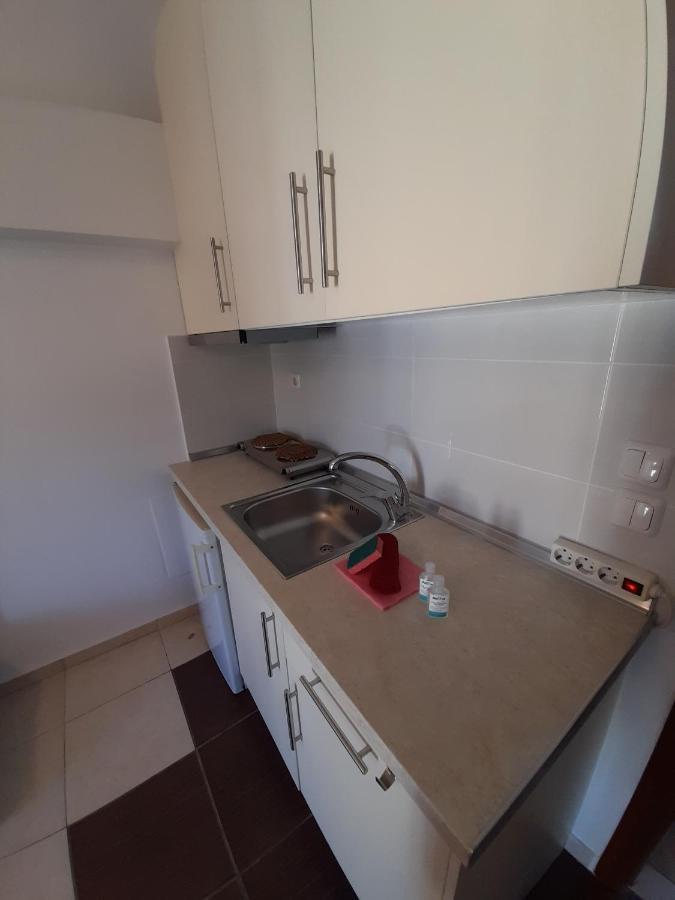 El Sol Apartment Néa Péramos Екстериор снимка