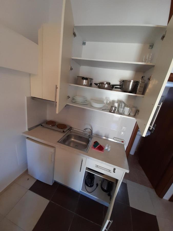 El Sol Apartment Néa Péramos Екстериор снимка
