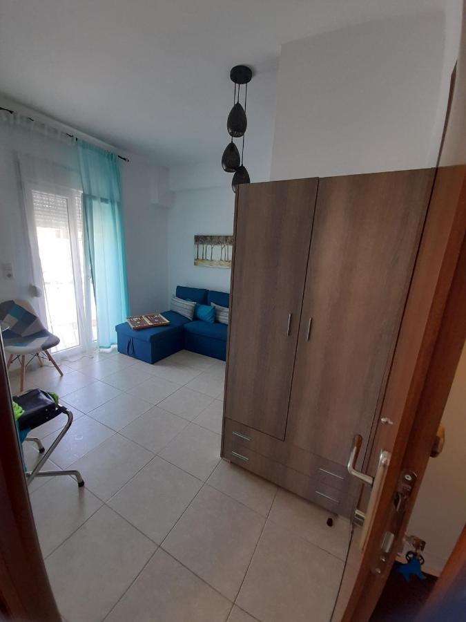 El Sol Apartment Néa Péramos Екстериор снимка