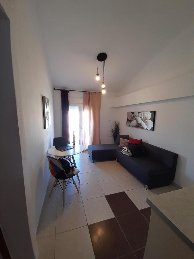 El Sol Apartment Néa Péramos Екстериор снимка