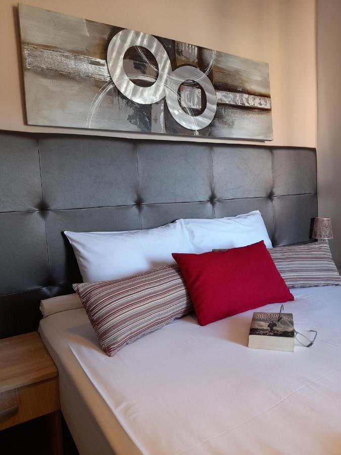 El Sol Apartment Néa Péramos Екстериор снимка