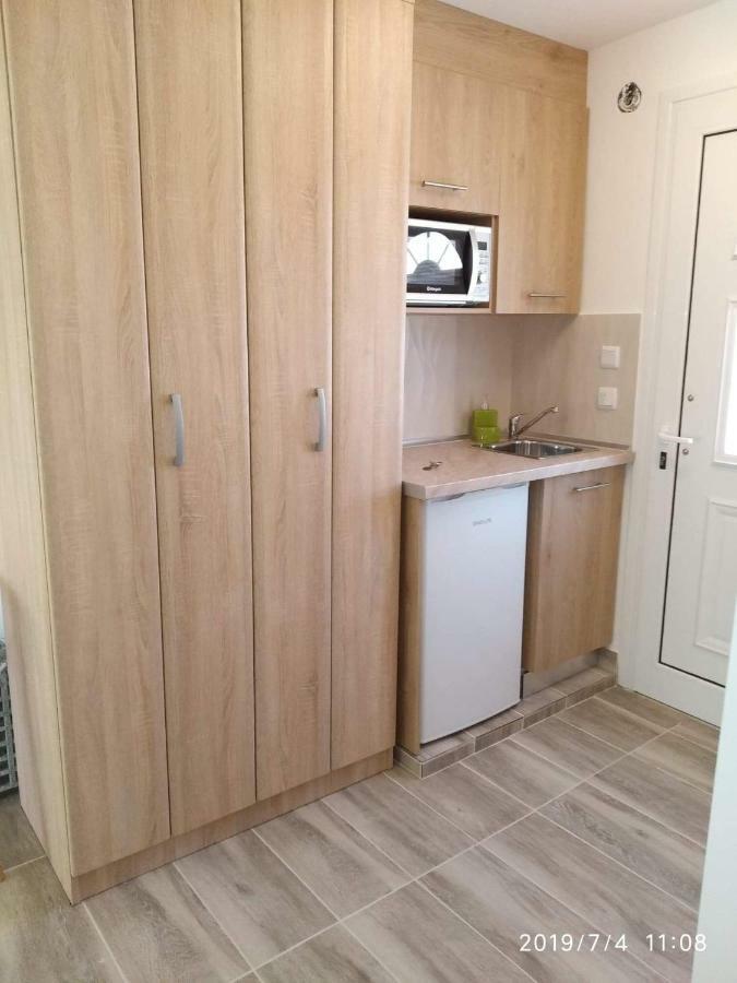El Sol Apartment Néa Péramos Екстериор снимка