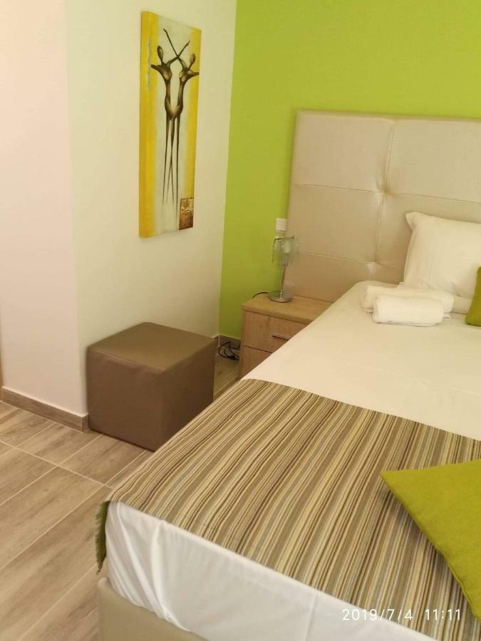El Sol Apartment Néa Péramos Екстериор снимка