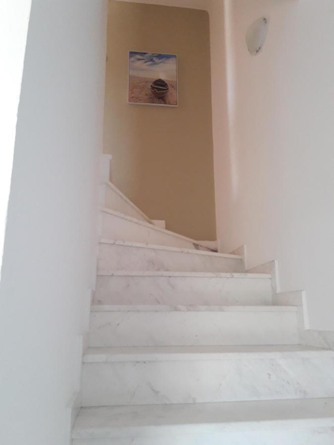 El Sol Apartment Néa Péramos Екстериор снимка